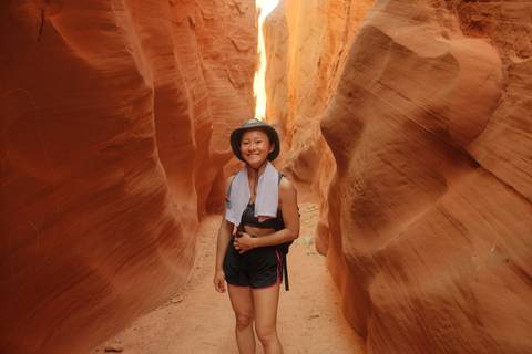 Peak-a-boo Slot Canyon